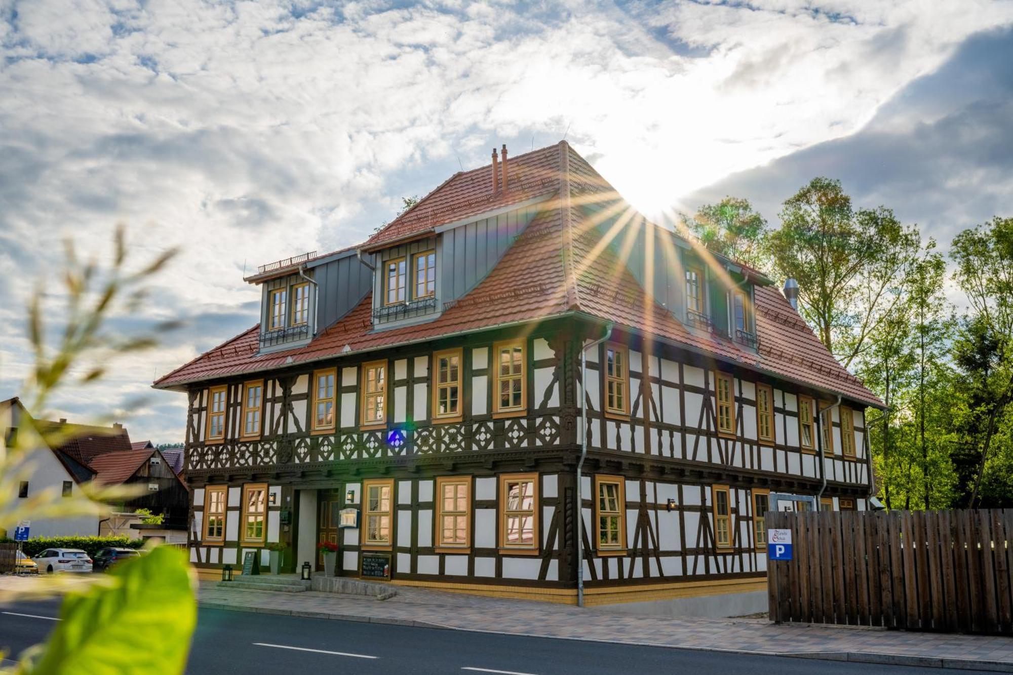 Teutsche Schule Hotel Schleusingen Exterior foto